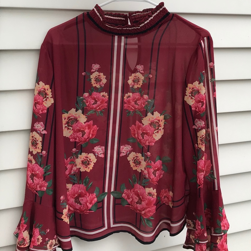 Floral Hip Blouse